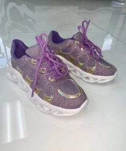 SHOP SO REAL Geni Runners