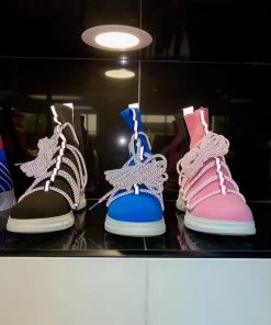 SHOP SO REAL Mob Ties Sneakers