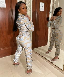 SHOP SO REAL Sets Trippy Camo Set