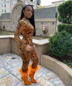 SHOP SO REAL Footwear Elle Woods Velour Boot