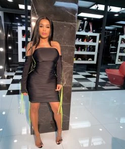 SHOP SO REAL Dresses Scrunchie Dress 9 SHOP SO REAL Dresses Scrunchie Dress