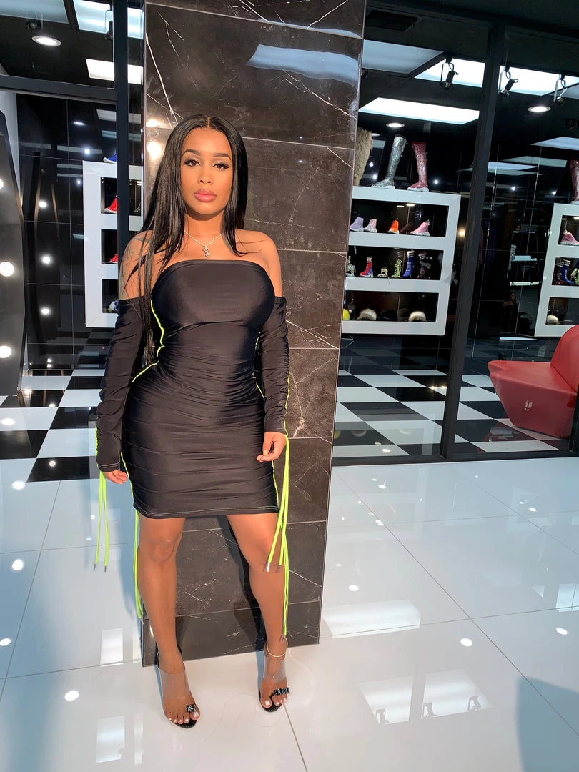 SHOP SO REAL Dresses Scrunchie Dress 4 SHOP SO REAL Dresses Scrunchie Dress