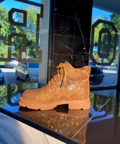 SHOP SO REAL VVS Boots Sneakers