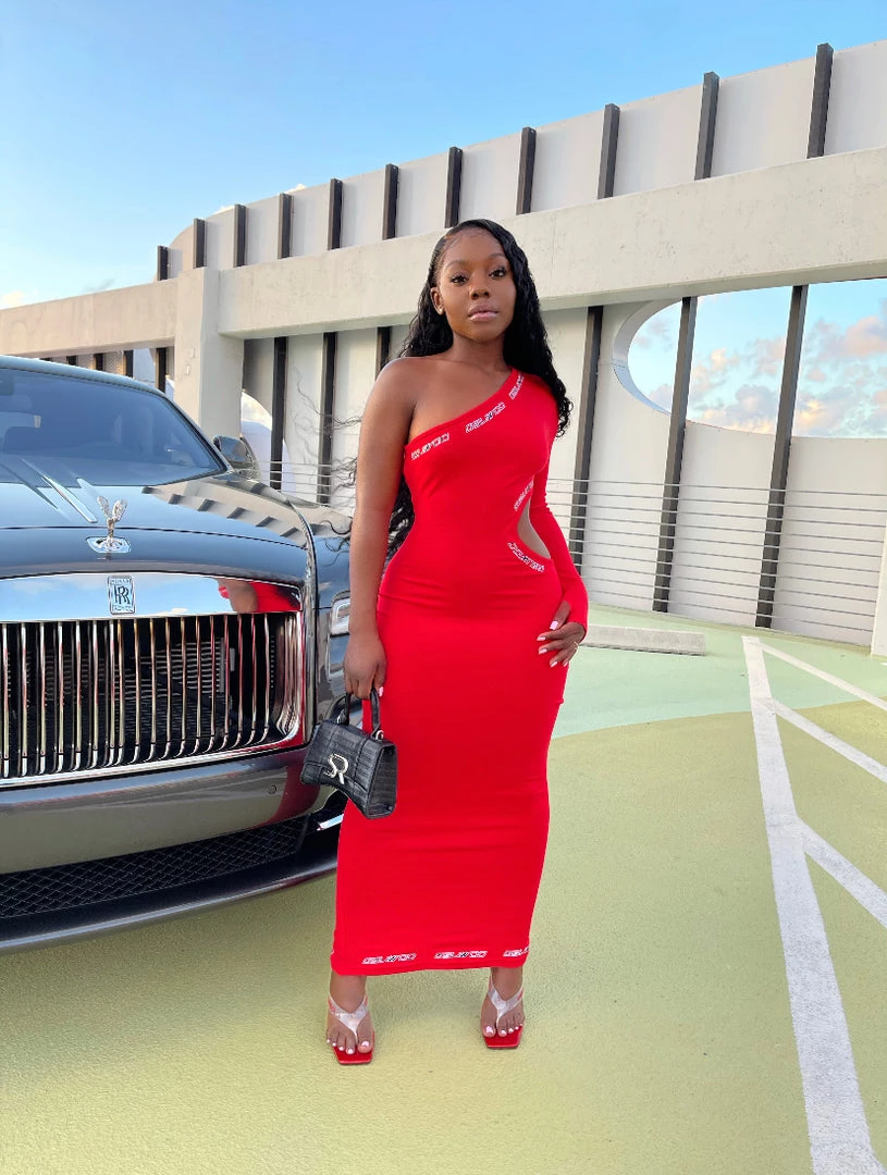 SHOP SO REAL Figures Dresses 1 SHOP SO REAL Figures Dresses