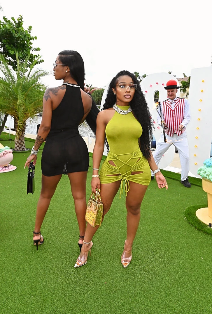 SHOP SO REAL Sets Bubbly 1 SHOP SO REAL Sets Bubbly