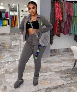 SHOP SO REAL Sets Strikers Set