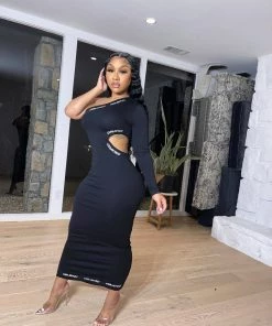 SHOP SO REAL Figures Dresses 6 SHOP SO REAL Figures Dresses