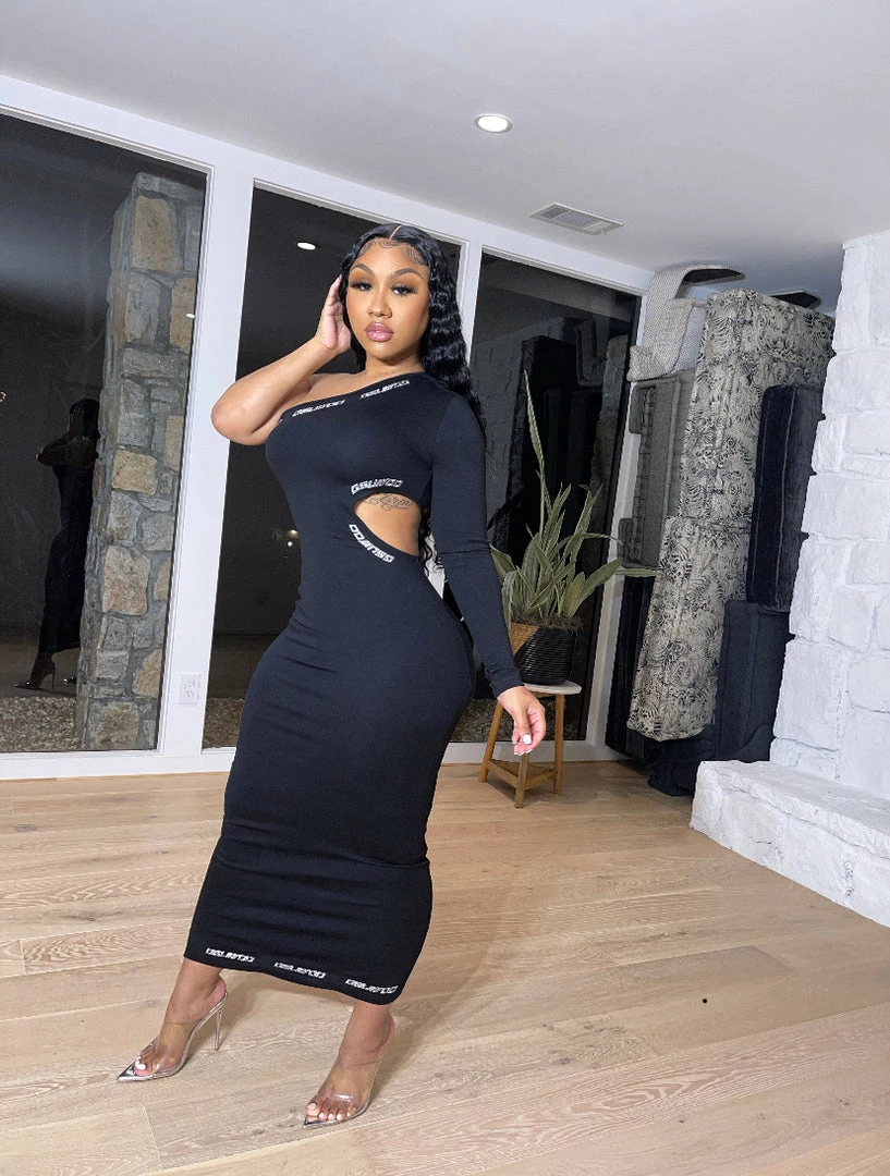 SHOP SO REAL Figures Dresses 3 SHOP SO REAL Figures Dresses