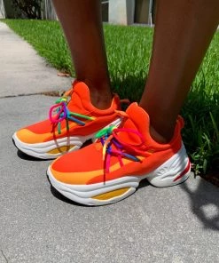 SHOP SO REAL Orange Brust Trainers 🍊