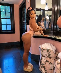 SHOP SO REAL Sets Explicit Set