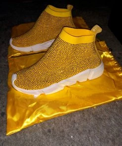 SHOP SO REAL Footwear Canary Crystal Speed